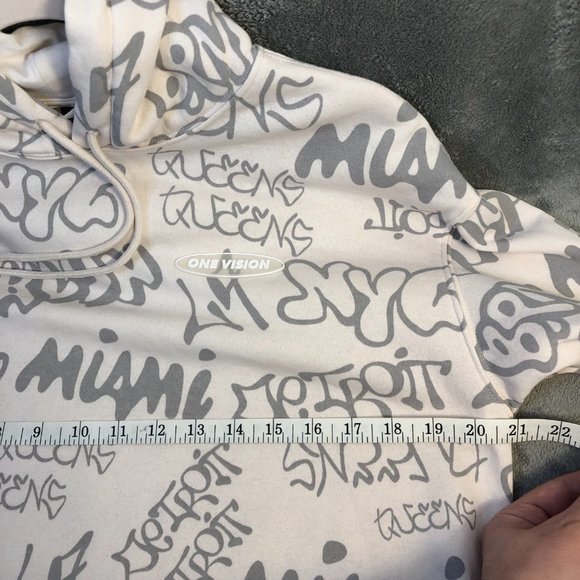 H&M Divided Women's One Vision Small Pattern Graffiti Hand-Cropped Soft Hoodie - Picture 5 of 12